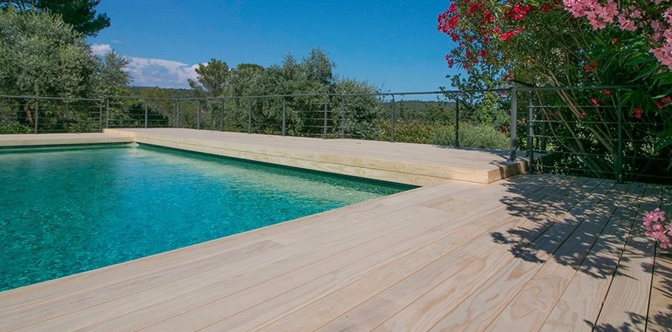 Quel bois choisir pour une terrasse extérieure à La Teste-de-Buch ? -  Artisans charpentiers pour construction bois à Biscarrosse - Constructions  Bois du Nord des Landes